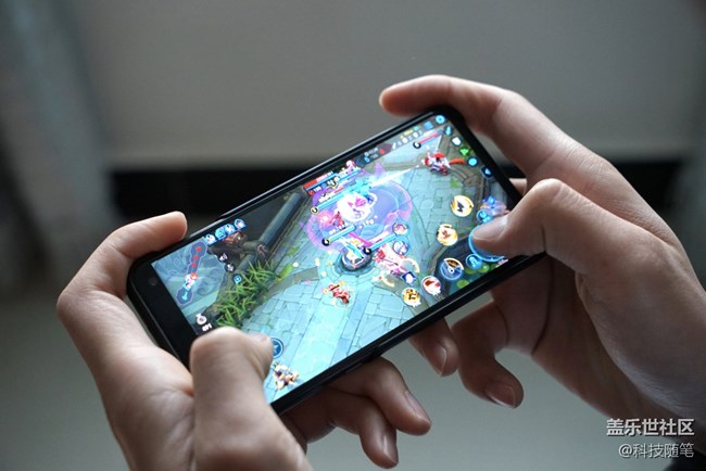 最容易被忽視的"小屏"旗艦，三星Galaxy S10e體驗(yàn)評(píng)測(cè)