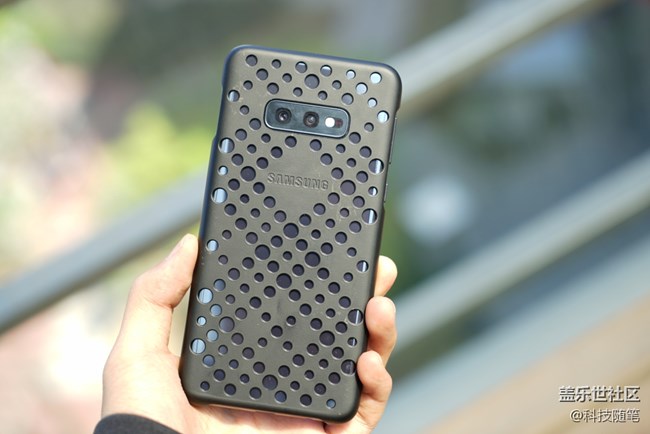 最容易被忽視的"小屏"旗艦，三星Galaxy S10e體驗(yàn)評(píng)測(cè)