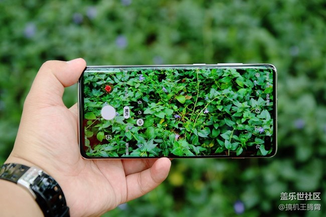 看得見(jiàn)摸得著的全面提升，稱三星Galaxy S10+是機(jī)皇實(shí)至名歸