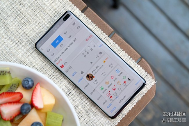 看得見(jiàn)摸得著的全面提升，稱三星Galaxy S10+是機(jī)皇實(shí)至名歸