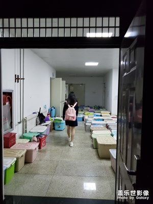 【在路上】+去教室看書嘍