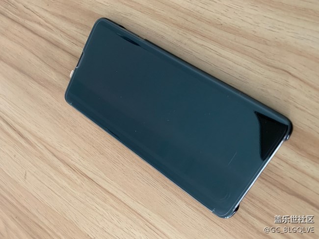 裸奔雖好，但風險極大，我還是用上了全透視感應皮套！