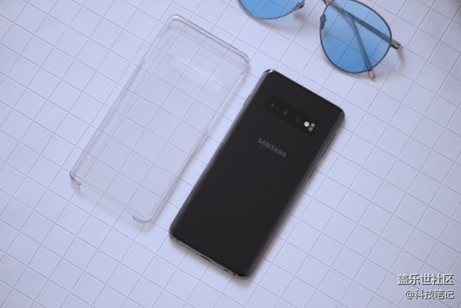 三星Galaxy S10評測:機皇之路的精彩表現(xiàn)讓它神采奕奕 三星Galaxy S10評測:機皇之路的精彩表現(xiàn)讓它神采奕奕