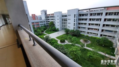 學(xué)校風(fēng)景