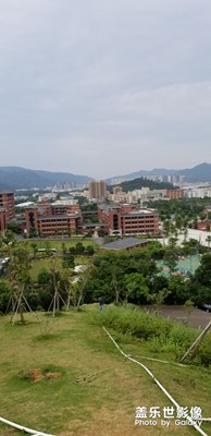 花園式學(xué)校