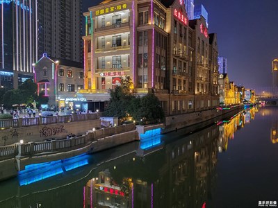 5月3日武汉的楚河汉街随手拍，看看夜景如何。