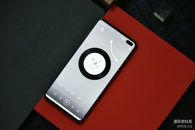 顏值手感俱佳的三星S10+！由內(nèi)而外的俱佳體驗(yàn)！