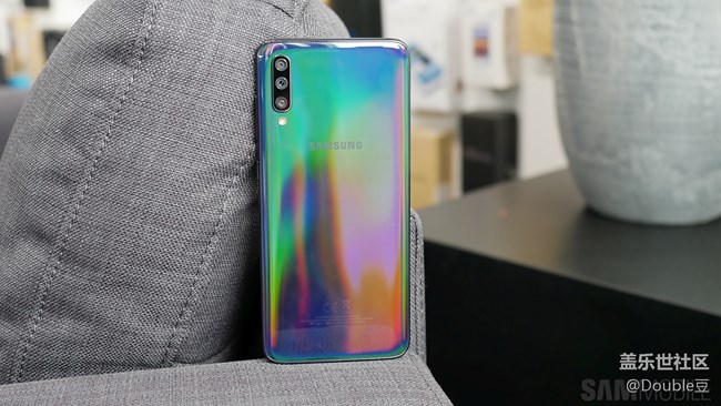 三星Galaxy A70評測：消費級強力媒體手機(jī)