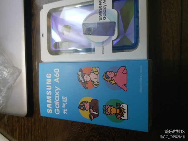 新上手的A60S，整體感覺還是不錯的！