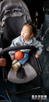 可愛的女孩??