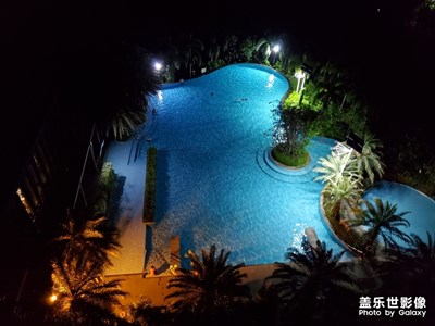 泳池