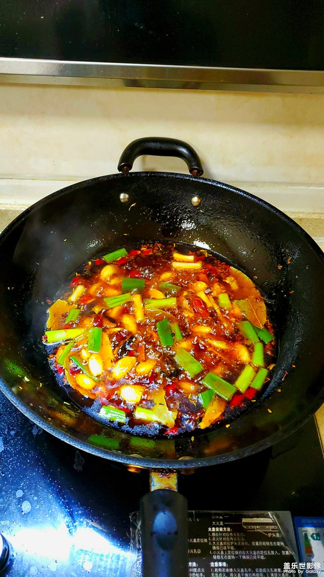 三星S10教你學做——家常十三香小龍蝦 三星S10教你學做——家常十三香小龍蝦