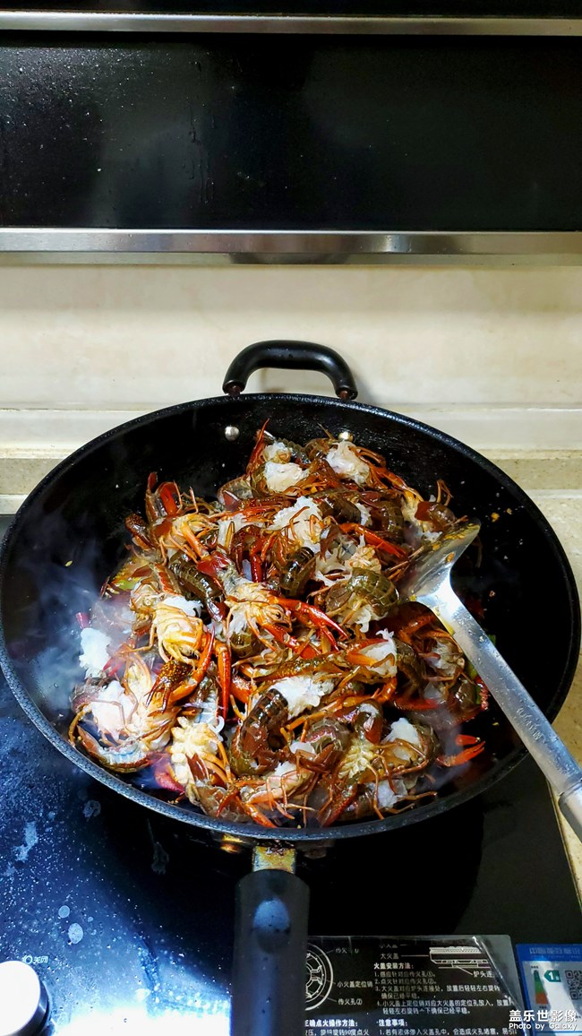 三星S10教你學做——家常十三香小龍蝦 三星S10教你學做——家常十三香小龍蝦