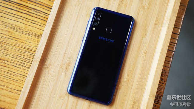 三星兇起來怕不怕？Galaxy A60元?dú)獍嫔鲜譁y評(píng)