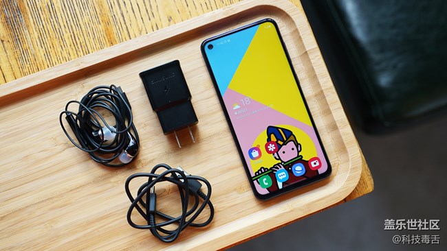 三星兇起來怕不怕？Galaxy A60元?dú)獍嫔鲜譁y評(píng)