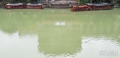 古鎮(zhèn)清晨