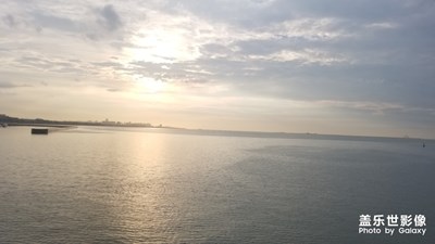 黃昏的海濱