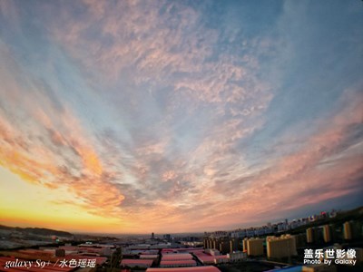 新疆晚一點的云彩