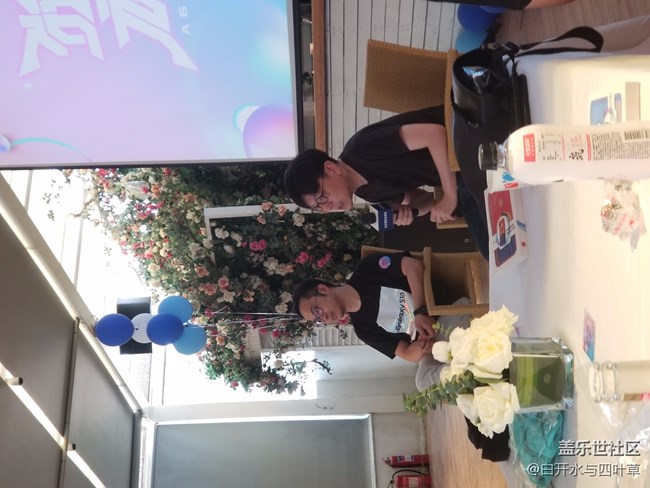 A60元?dú)鉂M滿粉絲見(jiàn)面會(huì)