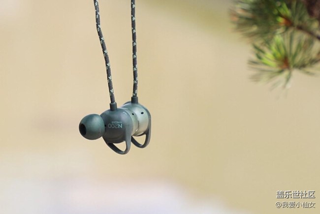 AKG N200耳機高性價比藍牙耳機實力出眾，開箱詳測