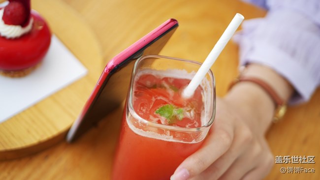 氧氣小仙女和她的三星Galaxy A60桃桃汽汽