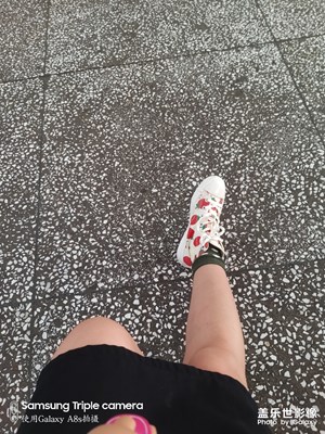 夏天要有草莓