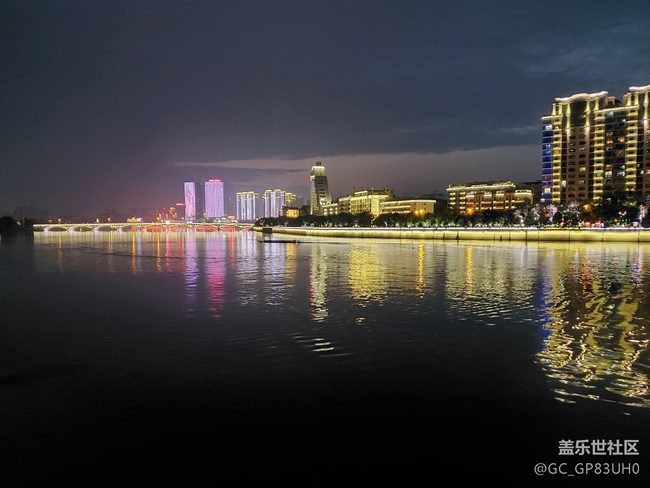 S10更新ASF1十天，抽空隨拍幾張夜景，與大伙共享。