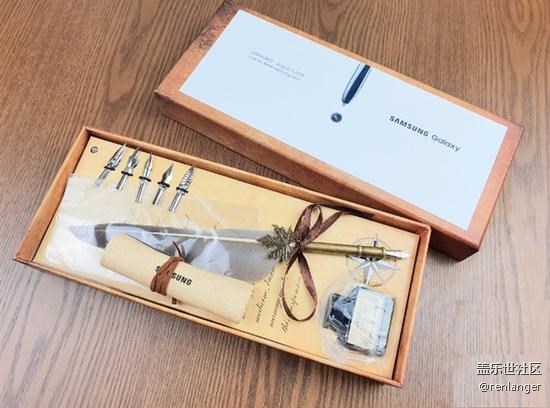 三星Galaxy Note 10邀請(qǐng)函開箱：這設(shè)計(jì)還是第一次見