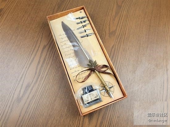 三星Galaxy Note 10邀請(qǐng)函開箱：這設(shè)計(jì)還是第一次見