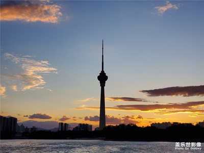 夕陽余暉