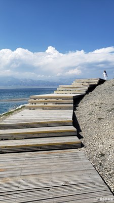 大美新疆之賽里木湖（真實(shí)演繹無特效）