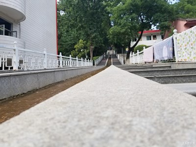 西安  初來(lái)乍到 請(qǐng)多多關(guān)照啊