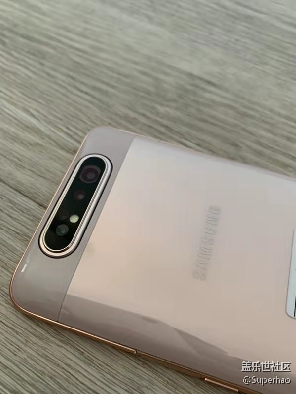 【Galaxy A80星粉體驗(yàn)活動】不一樣的翻轉(zhuǎn)，不一樣的A80