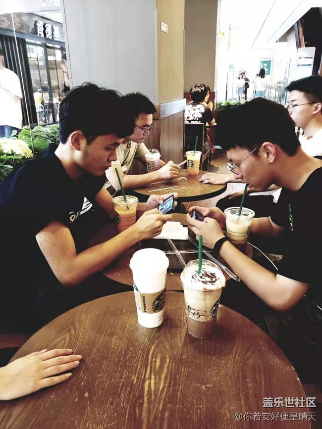 祝社區(qū)四周年快樂- 三桑老爹帶我們去電影院觀影