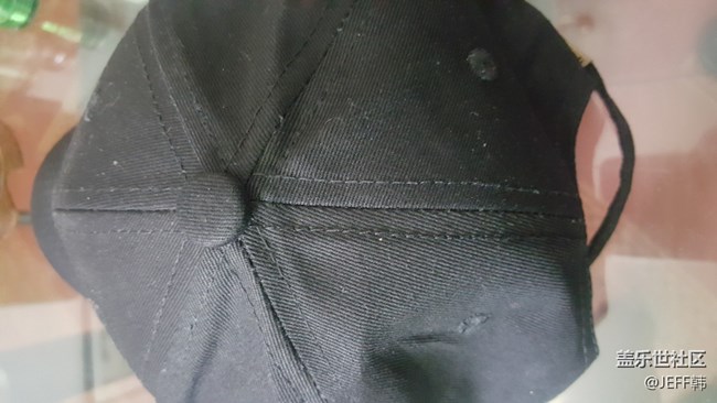 蓋樂世社區(qū)的第一個(gè)禮物---星空間帽子。