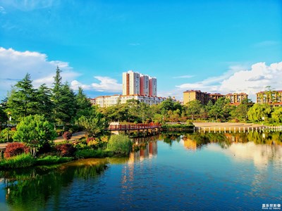 【回首尋美之路】+三星手機(jī)里的世界