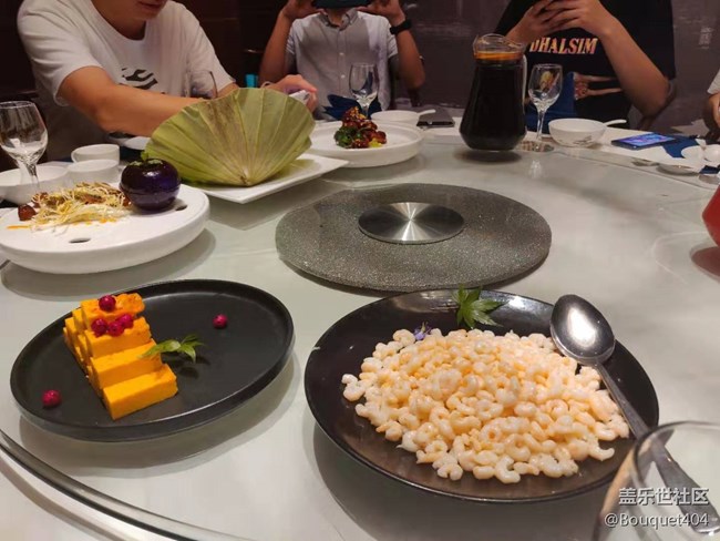 蓋樂世社區(qū)四周年慶，松鶴樓小聚