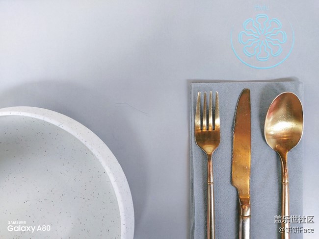 三里屯美食推薦 - 清淺時光中的小儀式感