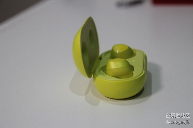 輕便小巧又騷氣的Galaxy Buds 賞析
