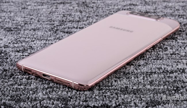 【Galaxy A80星粉體驗活動】 集黑科技于一機的大膽創(chuàng)新 【Galaxy A80星粉體驗活動】 集黑科技于一機的大膽創(chuàng)新