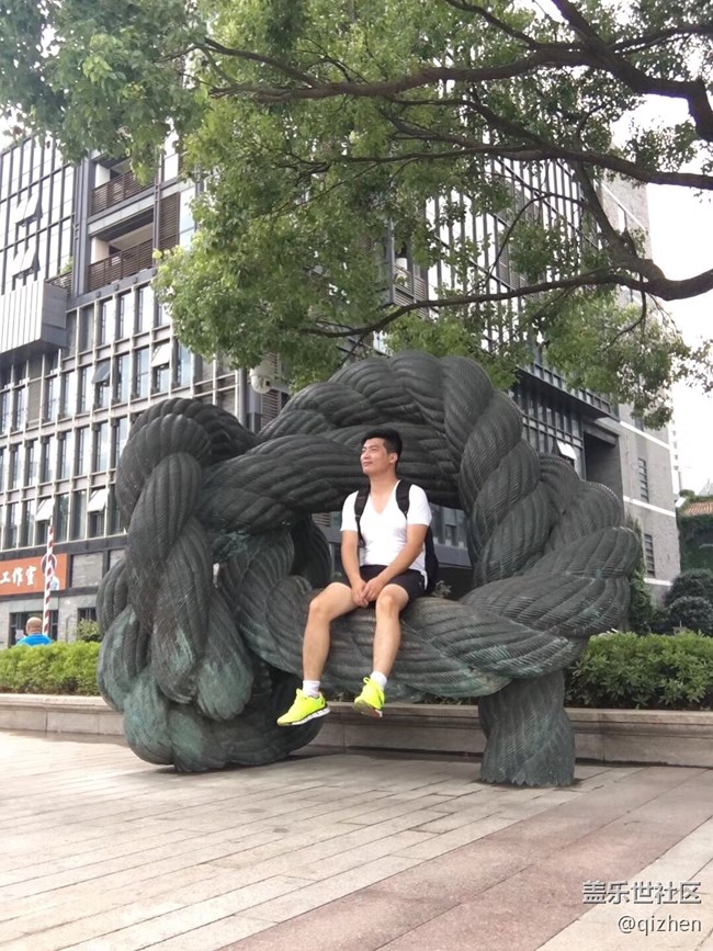 舌尖上的鎮(zhèn)長同學(xué)