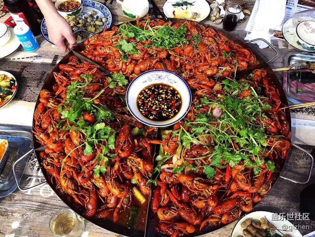 舌尖上的鎮(zhèn)長同學(xué)