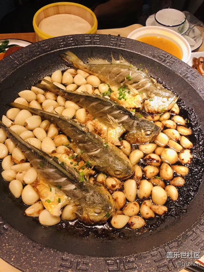 舌尖上的鎮(zhèn)長同學(xué)