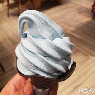 冰淇淋