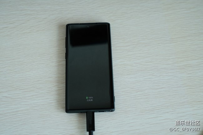 NOTE10麥昆黑-把玩