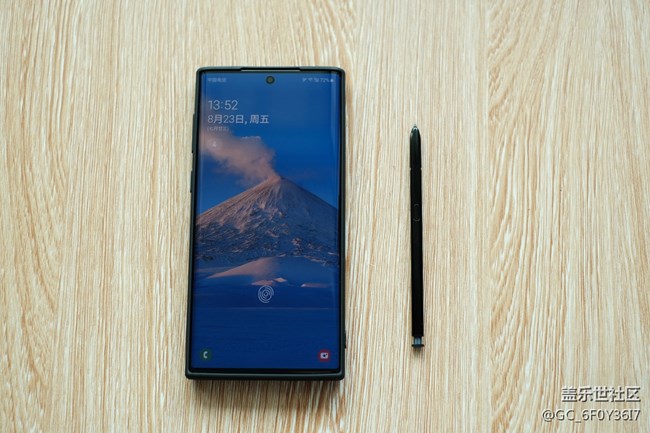 NOTE10麥昆黑-把玩