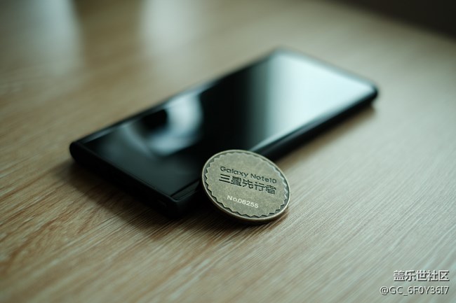 NOTE10麥昆黑-把玩