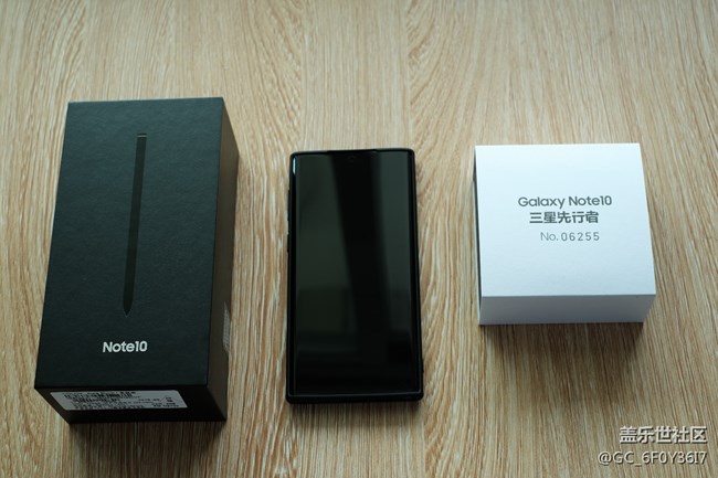 NOTE10麥昆黑-把玩