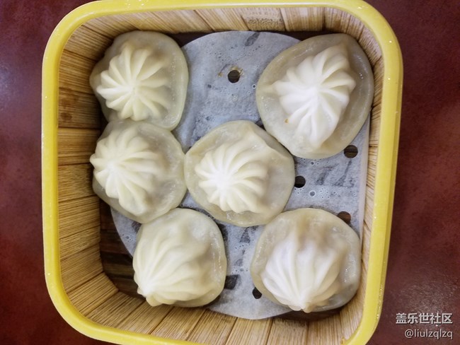 【秀出美食】+逛夜市吃美食