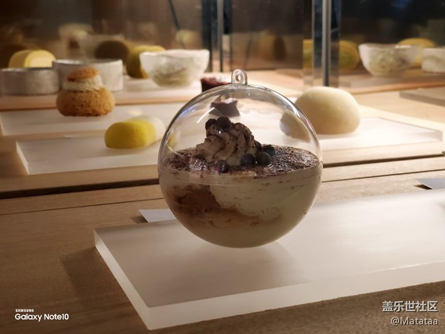 三里屯美食推薦 秋天來了，但夏天不會溜走